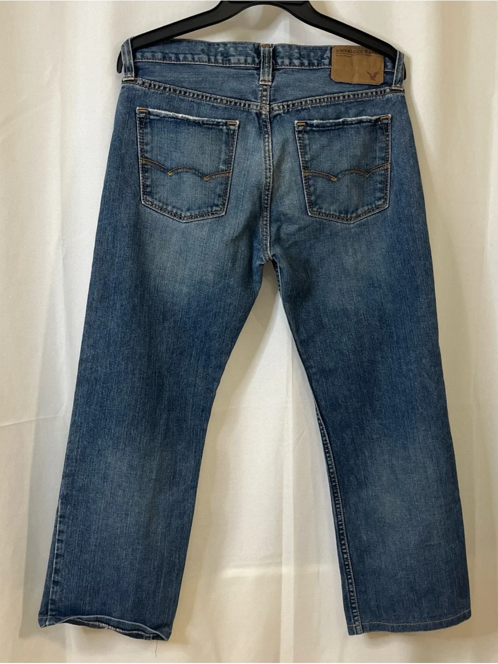 American Eagle Outfitters Men's Blue Straight-Leg Jeans